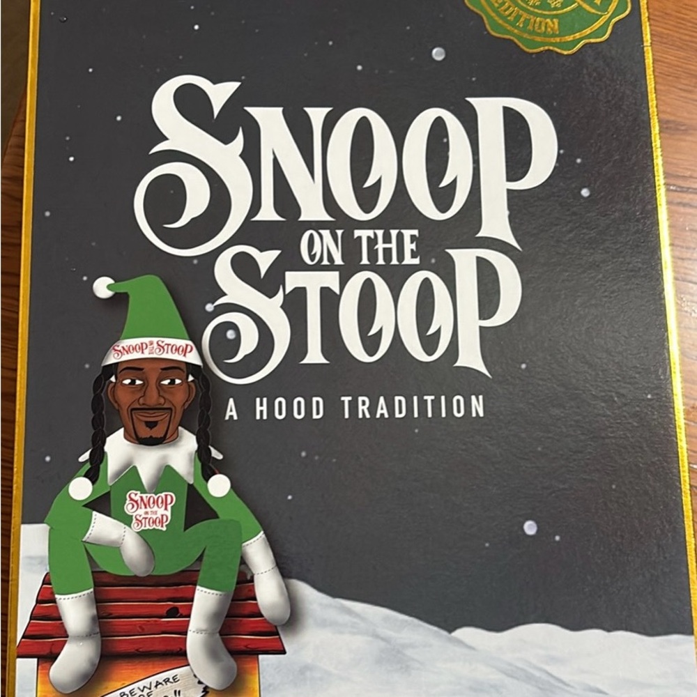 Snoop on the Stoop doll in Collectible Box